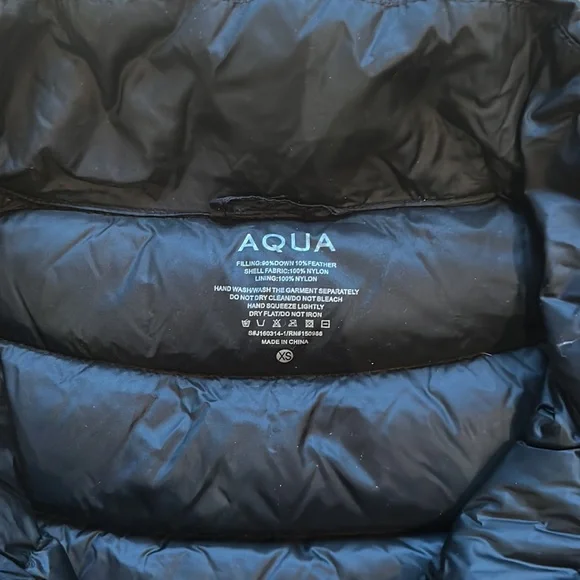 Aqua Puffer Jacket size: XS - Picture 2 of 3